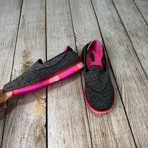 NWOT Women's Skechers Go Flex Walk Quick-Fit Goga Mat in Soles Size 7.5